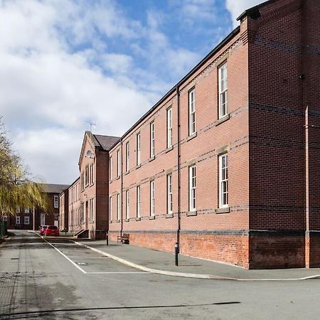 Fusilier Apartment Wrexham City מראה חיצוני תמונה