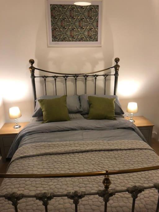 Fusilier Apartment Wrexham City מראה חיצוני תמונה