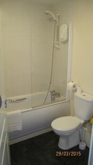 Fusilier Apartment Wrexham City מראה חיצוני תמונה
